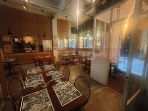 Local commercial dans Barcelone, Barcelona à louer Photo intérieure– Image 1 sur 21