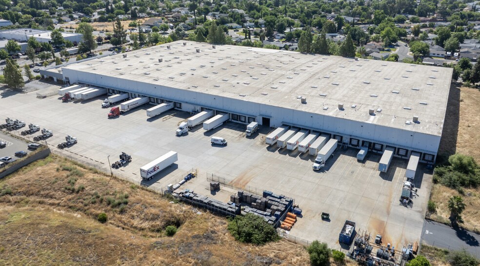 5440 Stationers Way, Sacramento, CA à louer - Photo de l’immeuble – Image 2 sur 9