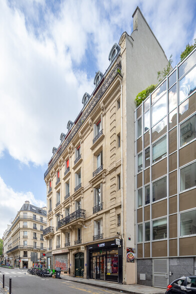 29 Rue Taitbout, Paris à louer - Photo de l’immeuble – Image 2 sur 2