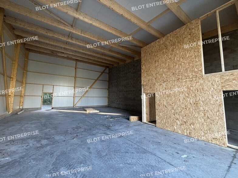 Industriel/Logistique dans Pontchâteau à louer - Photo de l’immeuble – Image 3 sur 6