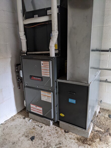 212 S Kennedy, Bradley, IL à louer - Photo de l’immeuble – Image 3 sur 25