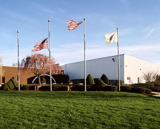 Plus de détails pour 50 Atrium Dr, Somerset, NJ - Industriel/Logistique à louer
