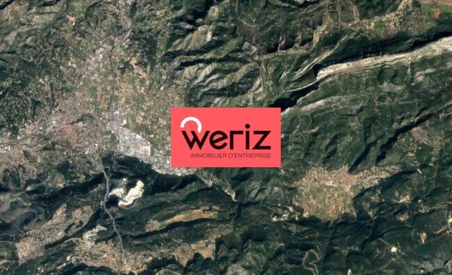 Plus de détails pour Local d'activités à louer