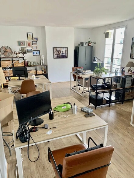 Bureau dans Paris à louer - Photo de l’immeuble – Image 3 sur 9