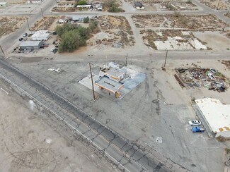 Plus de détails pour 82264 Trona Rd, Trona, CA - Local commercial à vendre