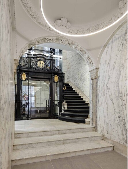 7-10 Waterloo Pl, Londres à louer - Hall d’entrée – Image 2 sur 4