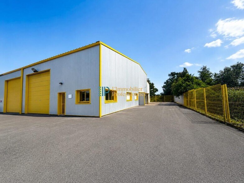 Industriel/Logistique dans Lorient à louer - Photo de l’immeuble – Image 1 sur 4