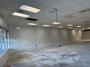 2020 W Pensacola St, Tallahassee, FL à louer Photo intérieure– Image 1 sur 4