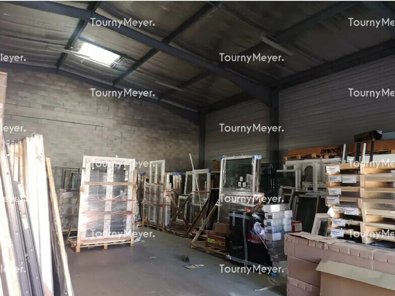 Local d’activités dans Perpignan à louer - Photo de l’immeuble – Image 3 sur 5