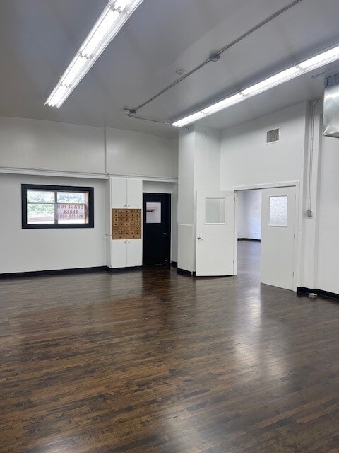 145 S Main St, Port Chester, NY à louer Photo intérieure– Image 1 sur 4