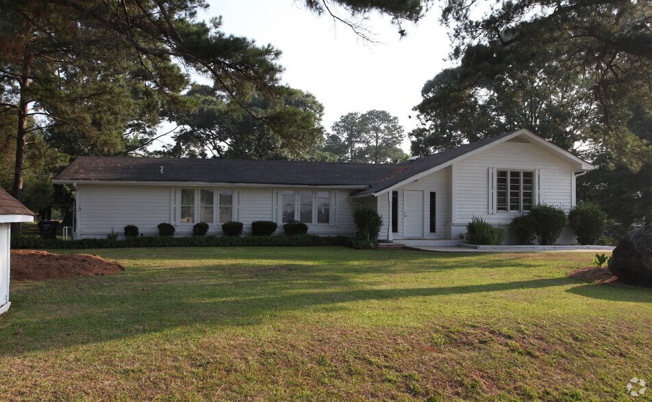 1367 SW Highway 138, Riverdale, GA à vendre - Photo de l’immeuble – Image 2 sur 49