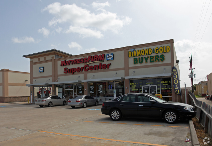 2505 Highway 6 S, Houston, TX à louer - Photo de l’immeuble – Image 3 sur 3