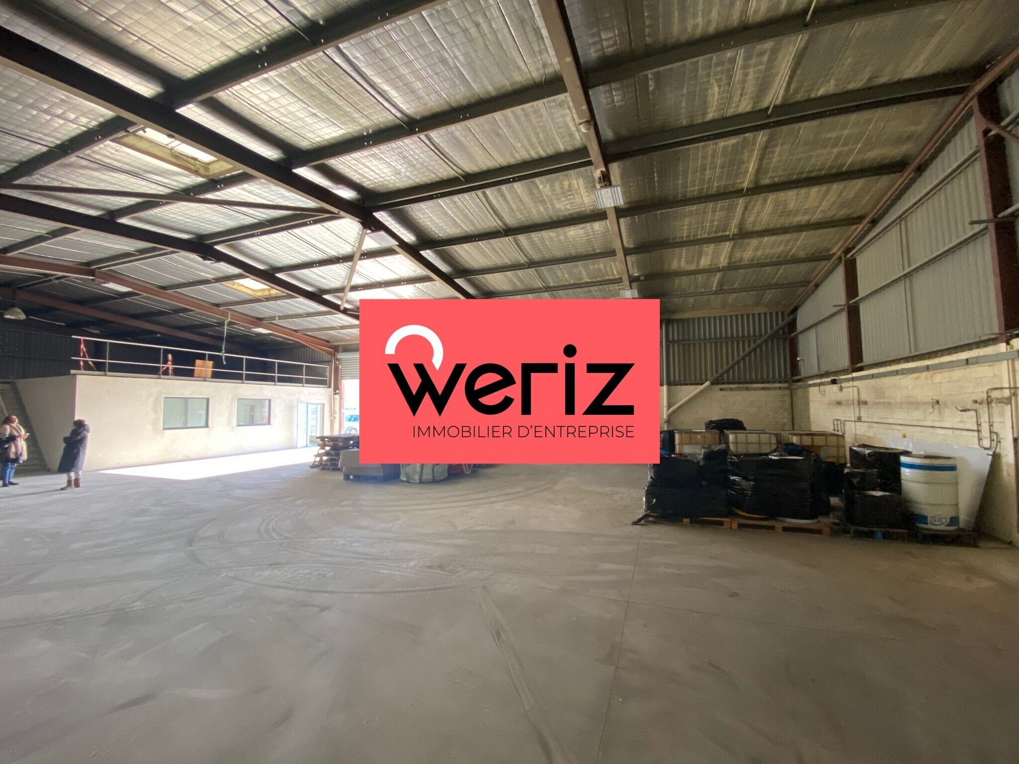 Local d’activités dans BERRE-L'ETANG à louer Photo principale– Image 1 sur 7