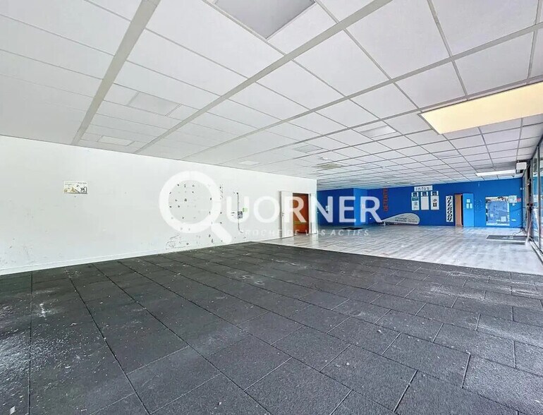 Local commercial dans Montluçon à louer - Photo intérieure – Image 2 sur 6