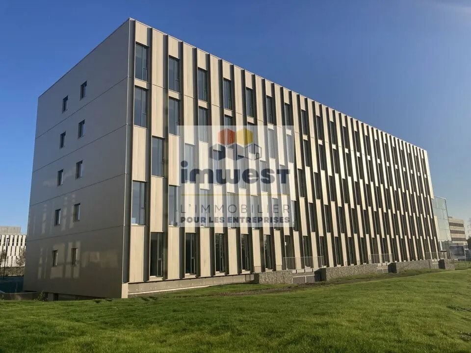 Bureau dans Rennes à louer Photo de l’immeuble– Image 1 sur 3