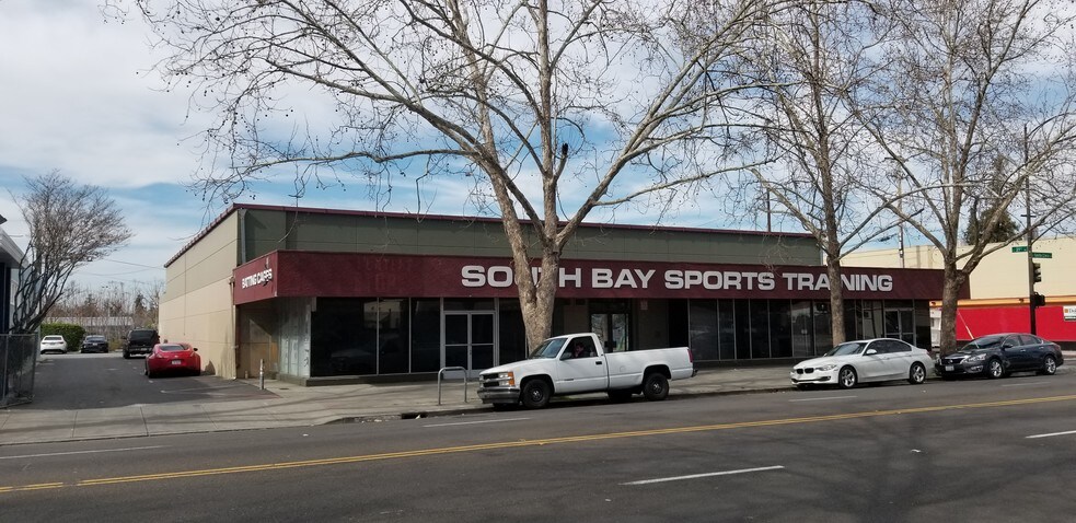 995 E Santa Clara St, San Jose, CA à louer - Photo de l’immeuble – Image 3 sur 4