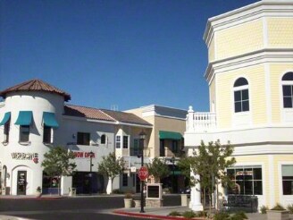 7565 Norman Rockwell Ln, Las Vegas, NV à vendre - Photo de l’immeuble – Image 3 sur 17