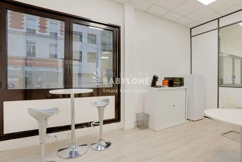 106-113 Rue Victor Hugo, Levallois-Perret à vendre Photo intérieure– Image 1 sur 10