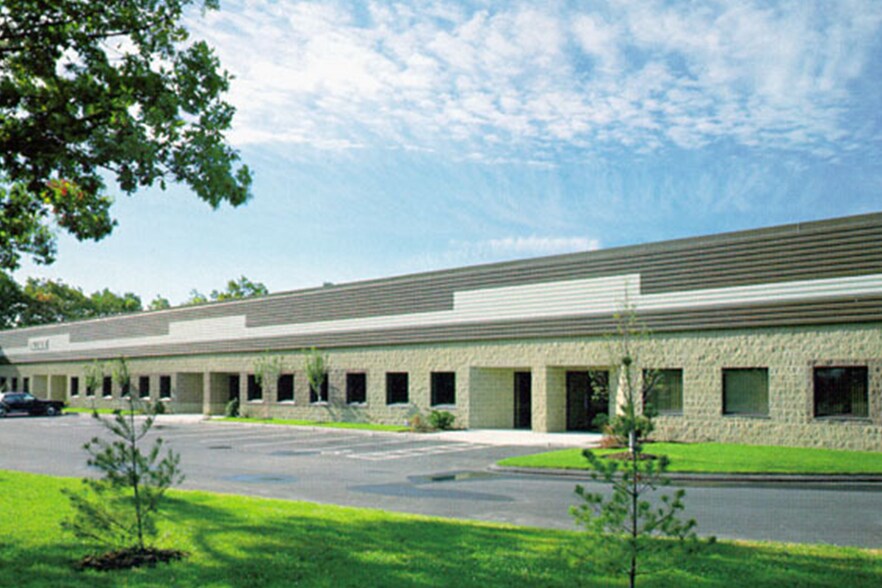 160 Ayer Rd, Littleton, MA à louer - Photo de l’immeuble – Image 1 sur 13