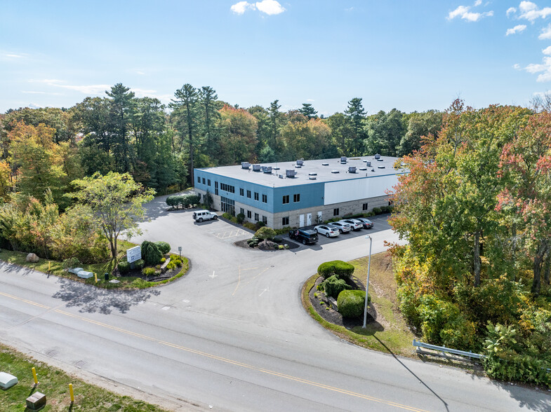 535 John Hancock Rd, Taunton, MA à louer - Photo de l’immeuble – Image 3 sur 12