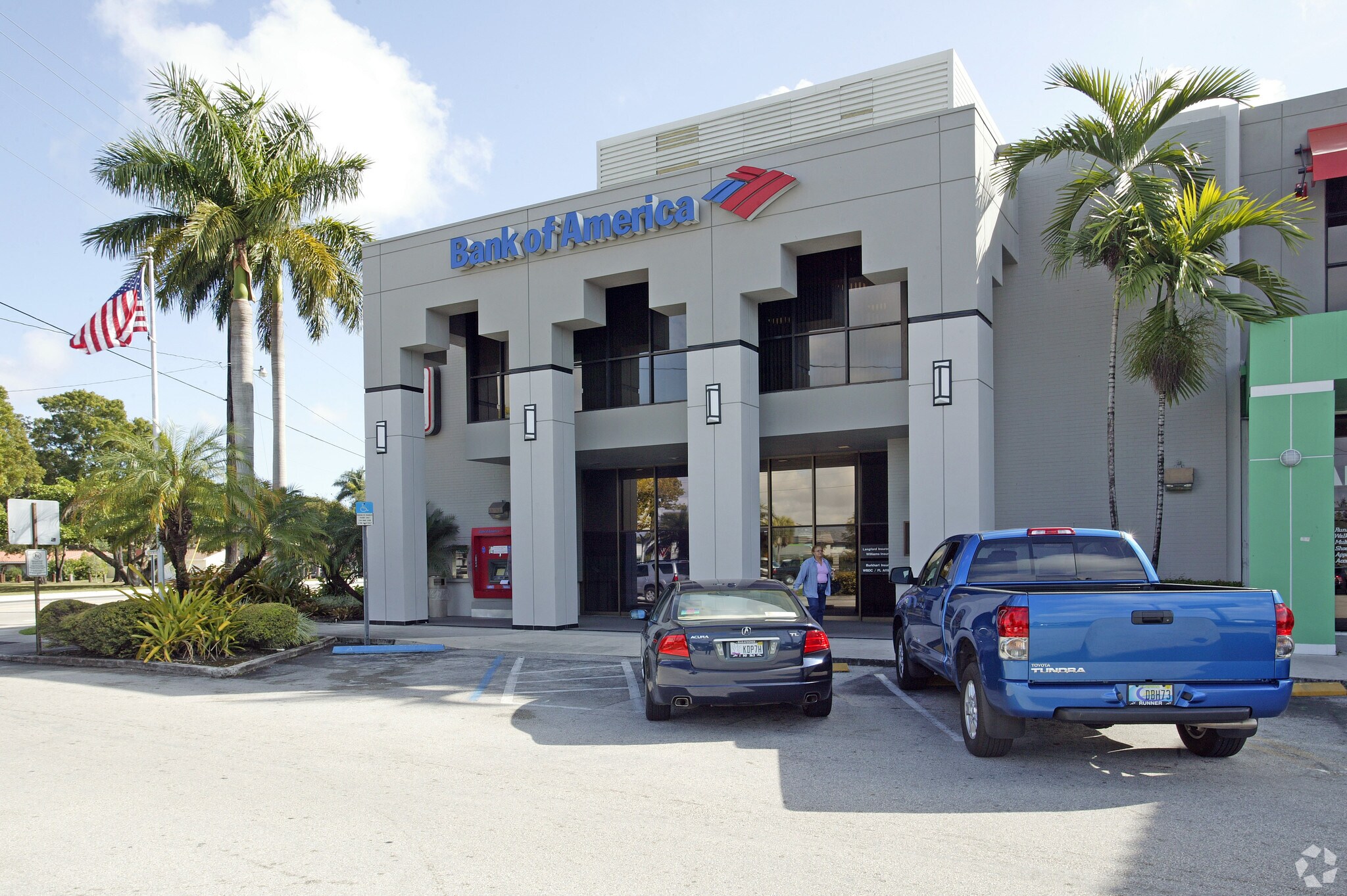 11205 S Dixie Hwy, Pinecrest, FL à louer Photo principale– Image 1 sur 3