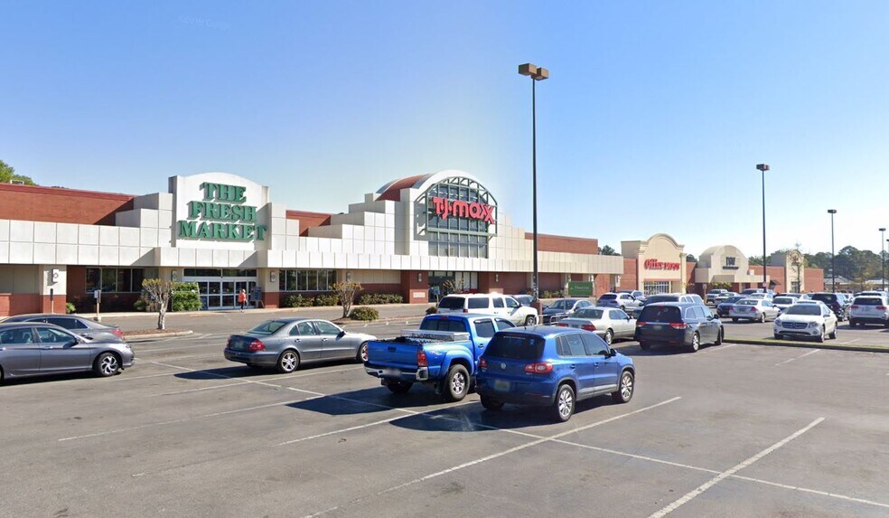3930-3940 Airport Blvd, Mobile, AL à louer - Photo de l’immeuble – Image 3 sur 8