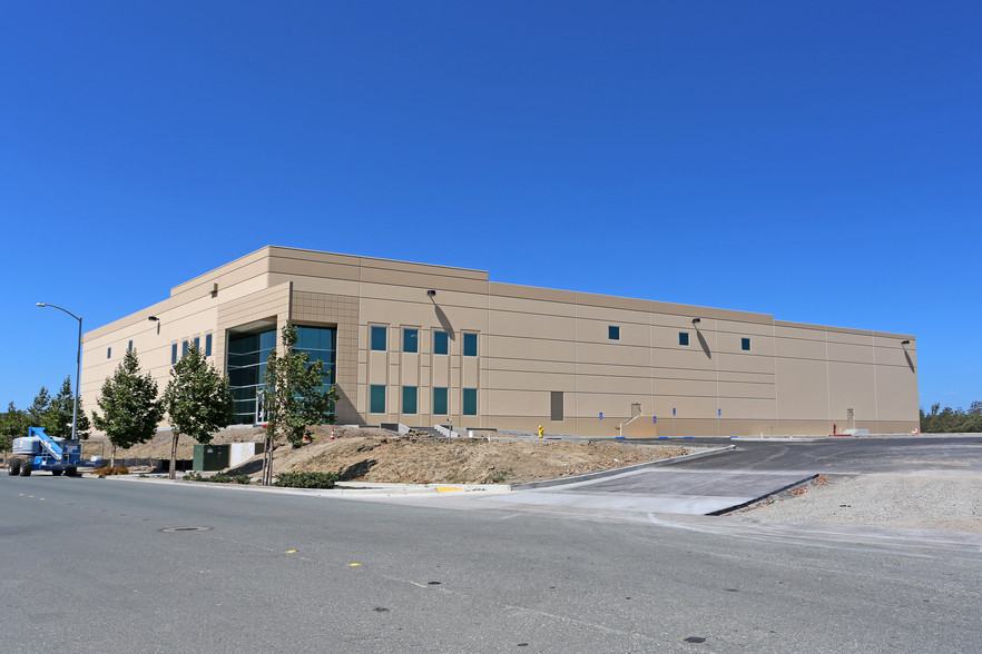 6015 Giant Hwy, Richmond, CA à louer - Photo de la construction – Image 1 sur 6