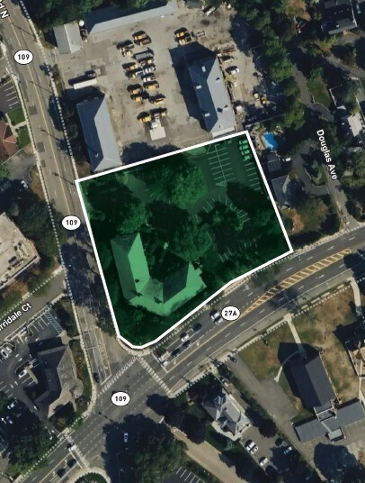 325 W Main St, Babylon, NY à vendre - Photo de l’immeuble – Image 3 sur 10