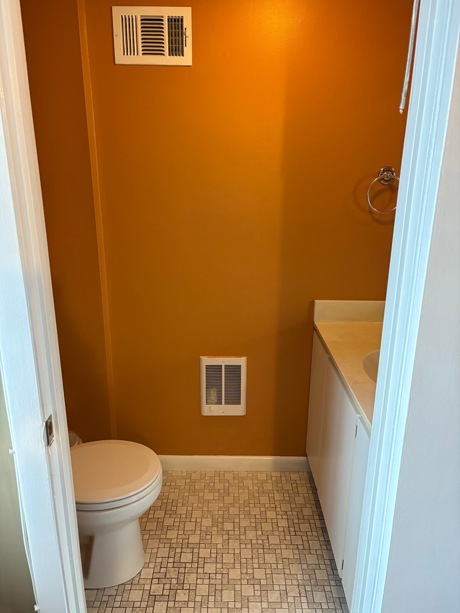 44 S Carrollton Ave, Baltimore, MD à louer Photo intérieure– Image 1 sur 4