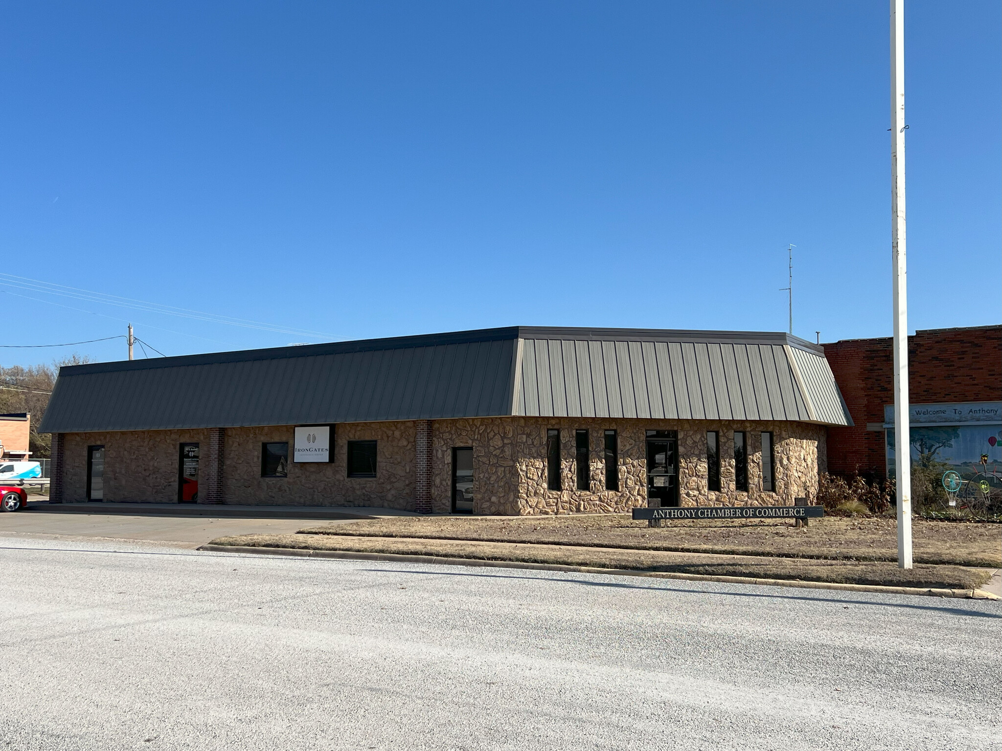 227 E. Main St., Anthony, KS à vendre Photo principale– Image 1 sur 2