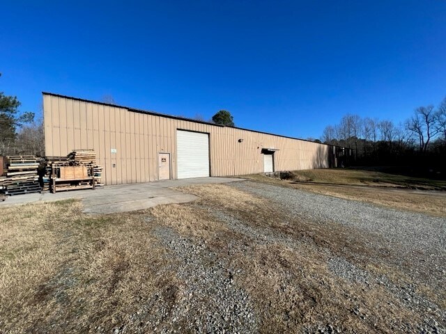 257 Grove Ct, Thomasville, NC à louer - Photo de l’immeuble – Image 2 sur 6