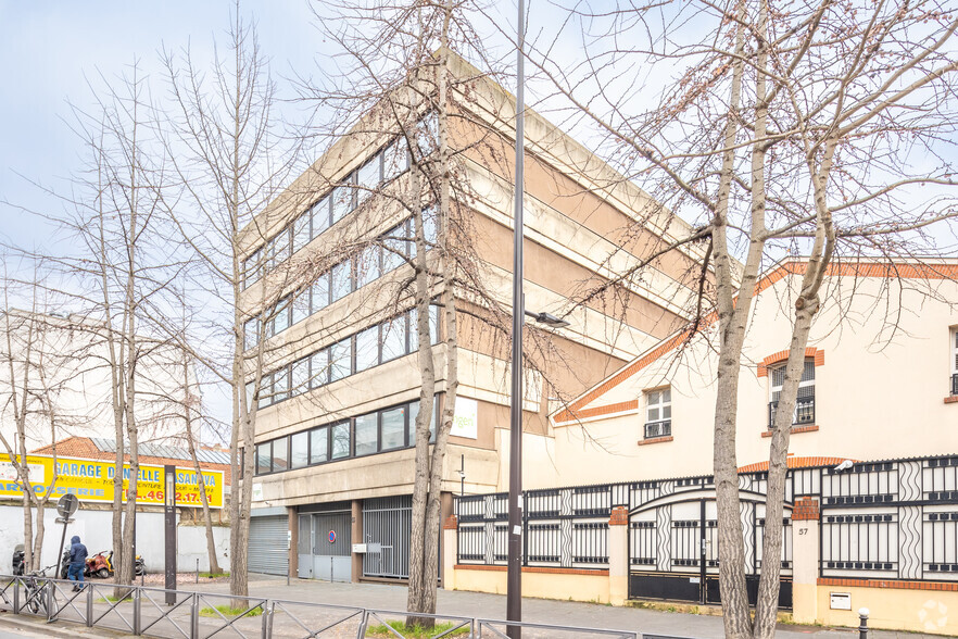 Bureau dans Ivry-sur-Seine à vendre - Photo de l’immeuble – Image 2 sur 2