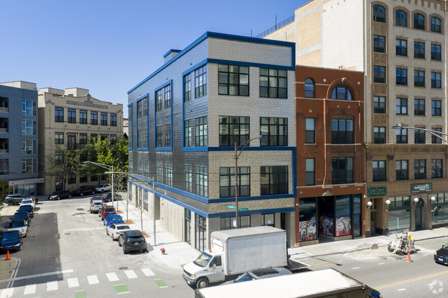 1504 W Haddon Ave, Chicago, IL à louer - Photo principale – Image 1 sur 5