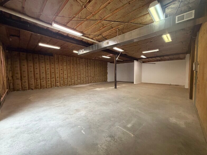1386 Winona Ave, Morgantown, WV à louer - Photo de l’immeuble – Image 2 sur 11