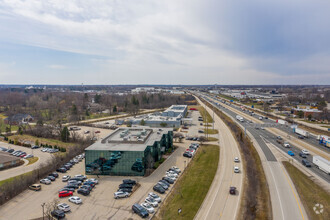 200 S Frontage Rd, Burr Ridge, IL - VUE AÉRIENNE  vue de carte - Image1