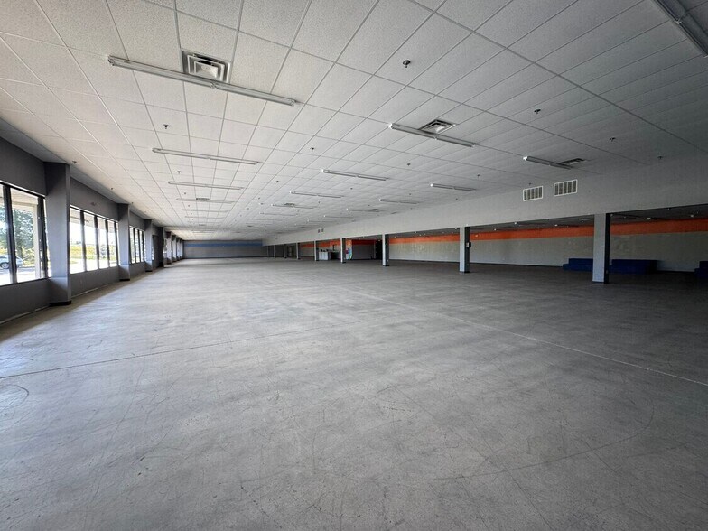 6527 Warden Rd, North Little Rock, AR à louer - Photo intérieure – Image 3 sur 6