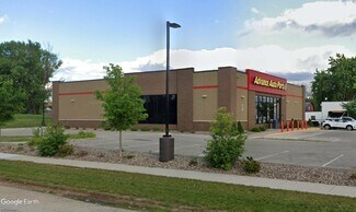 Plus de détails pour 2120 Jackson St, Oshkosh, WI - Local commercial à louer