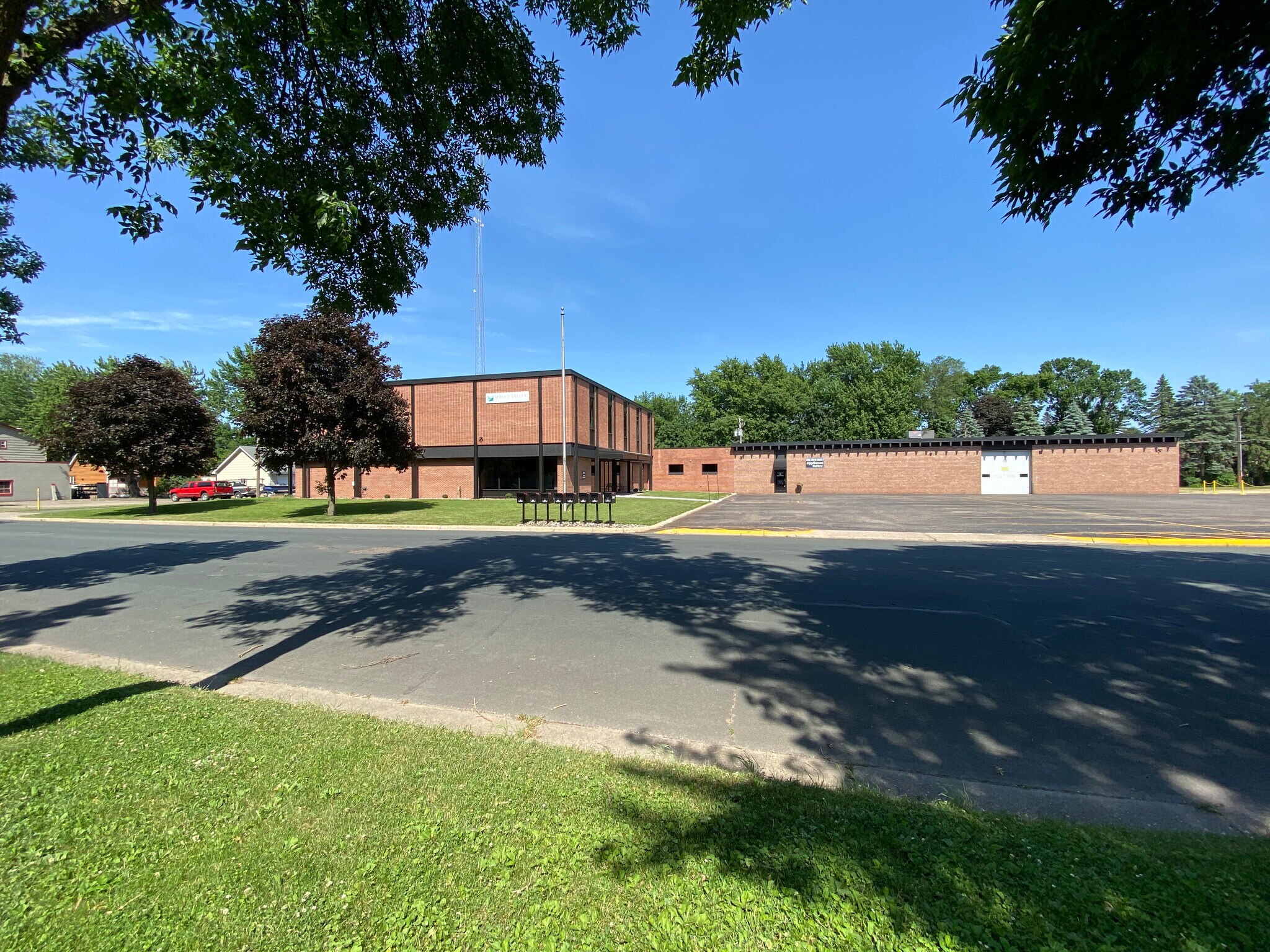 821 3rd St, Farmington, MN à vendre Photo de l’immeuble– Image 1 sur 7