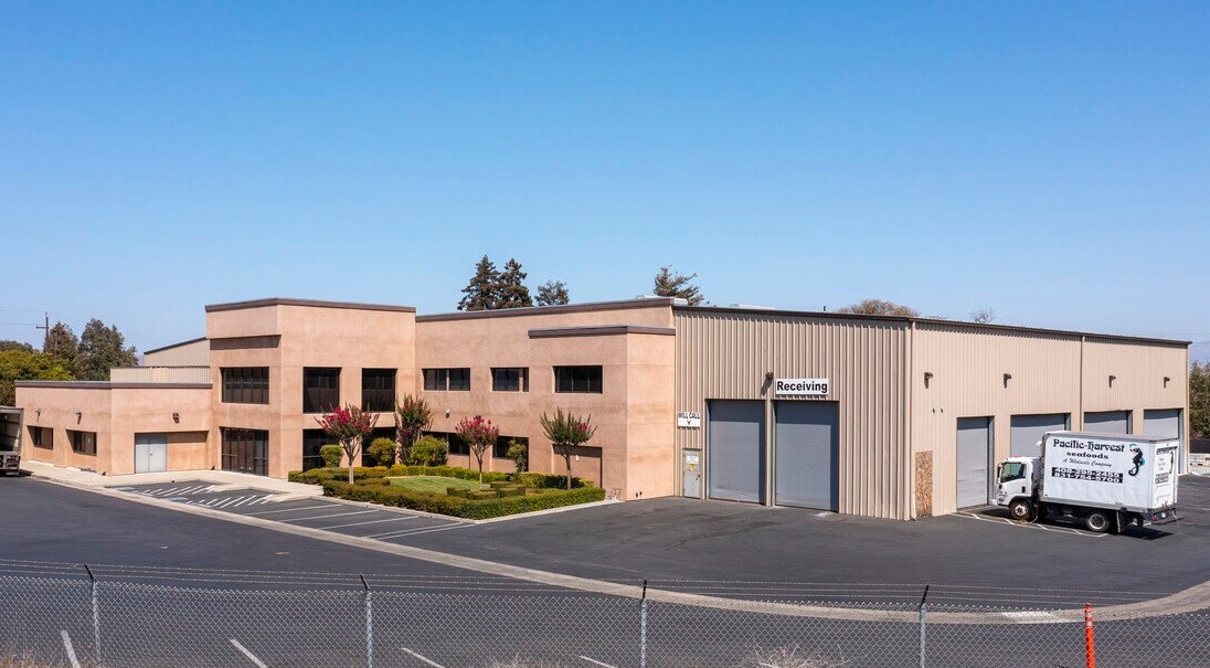 800 Salinas Rd, San Juan Bautista, CA à louer Photo de l’immeuble– Image 1 sur 40