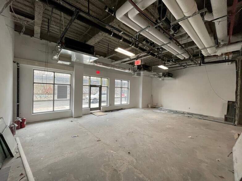 679 Van Sinderen Ave, Brooklyn, NY à louer - Photo intérieure – Image 2 sur 5