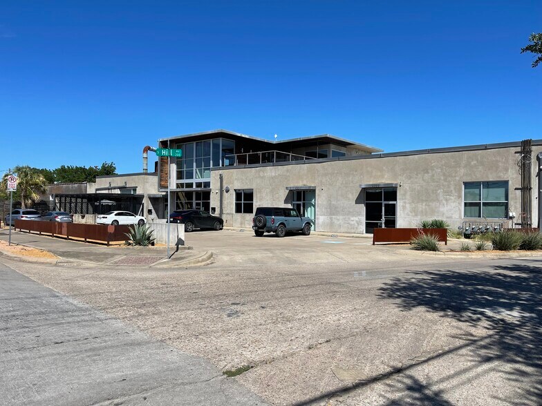 4000 East Side Ave, Dallas, TX à louer - Photo de l’immeuble – Image 2 sur 10