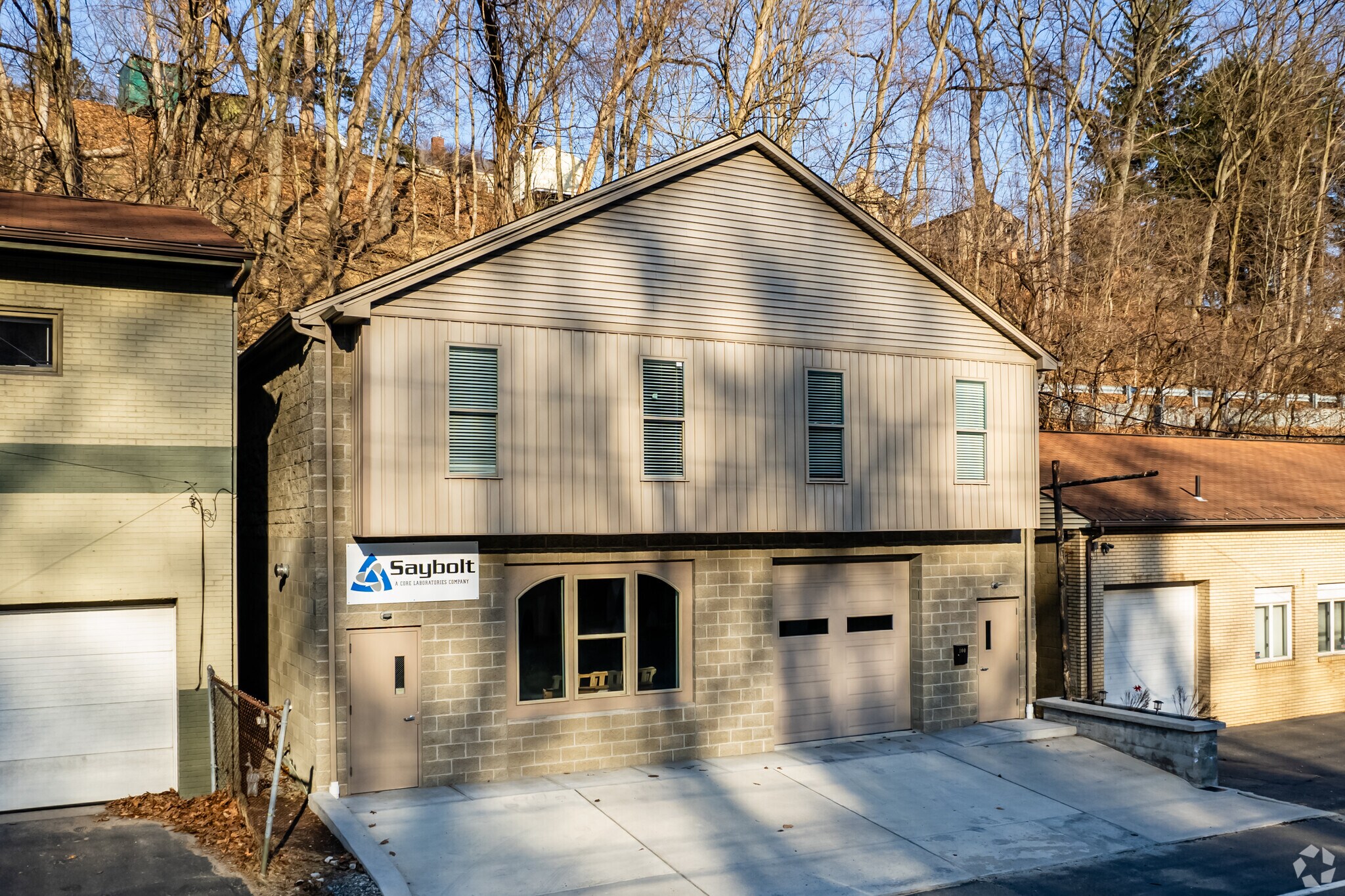 100 McNeilly Rd, Pittsburgh, PA à vendre Photo de l’immeuble– Image 1 sur 16