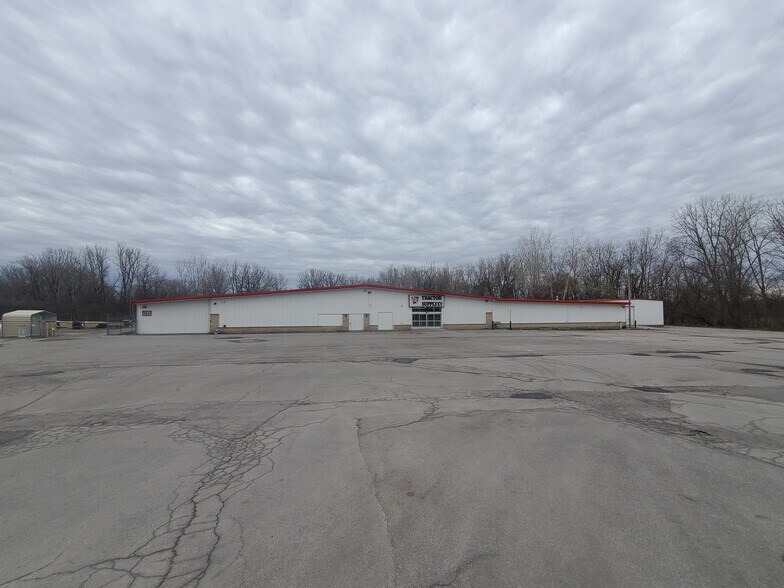4974 E Main Street Rd, Batavia, NY à louer - Photo principale – Image 1 sur 3