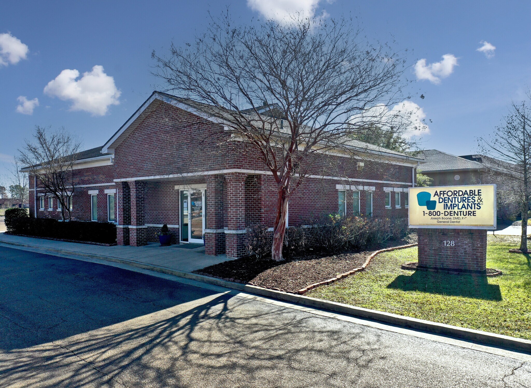 128 River View Dr, Flowood, MS à vendre Photo principale– Image 1 sur 8