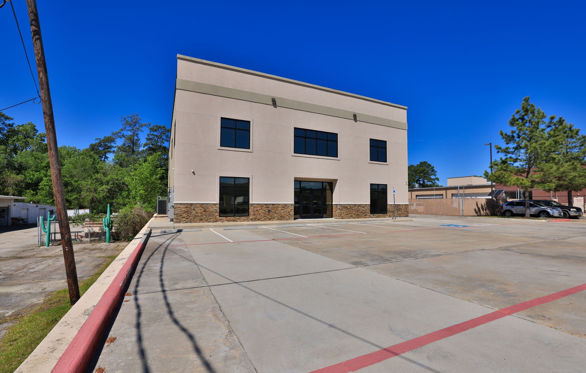 1441 I-45 Hwy, Conroe, TX à vendre Photo principale– Image 1 sur 32