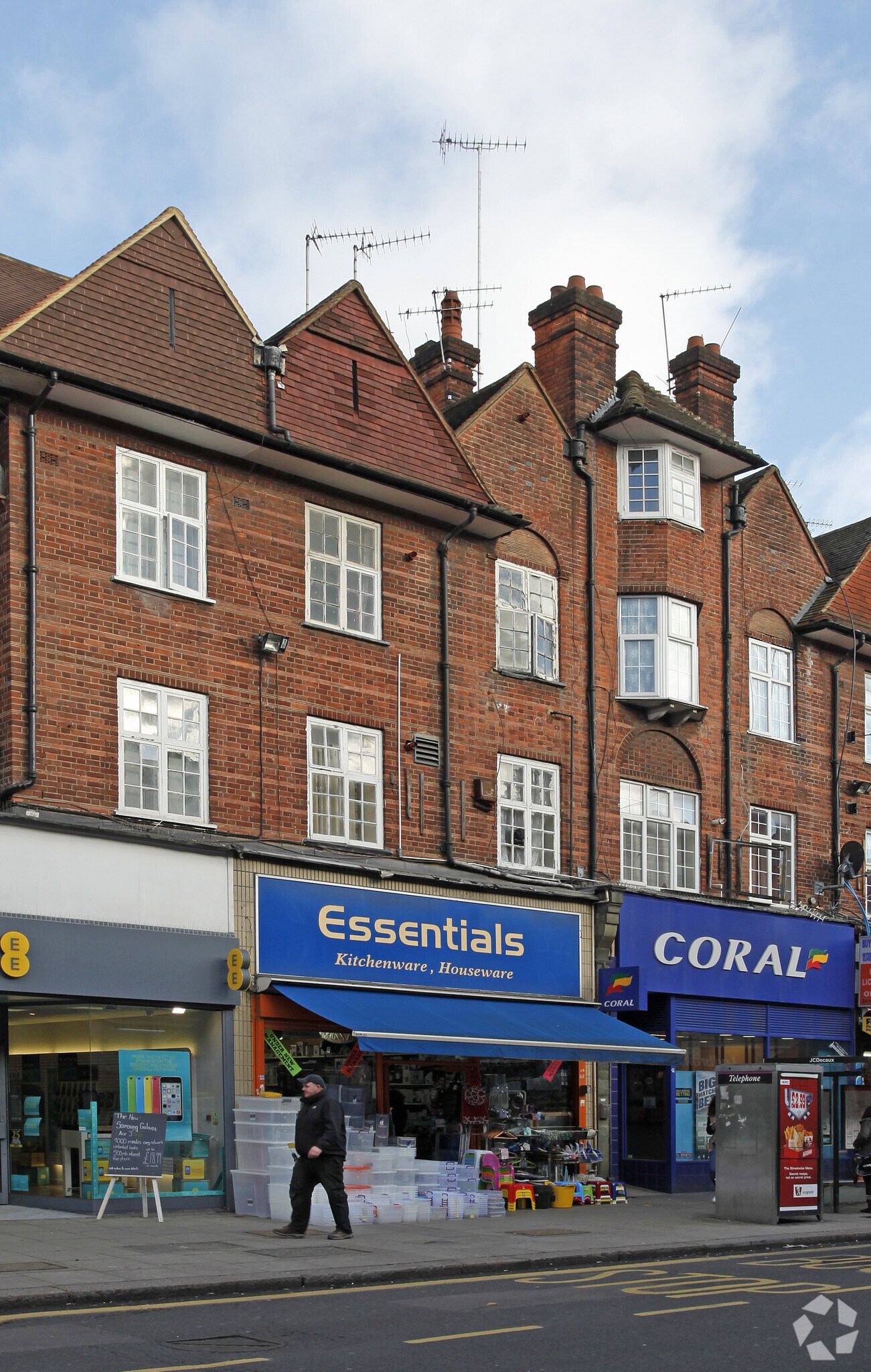 30 Golders Green Rd, Londres à louer Photo principale– Image 1 sur 3