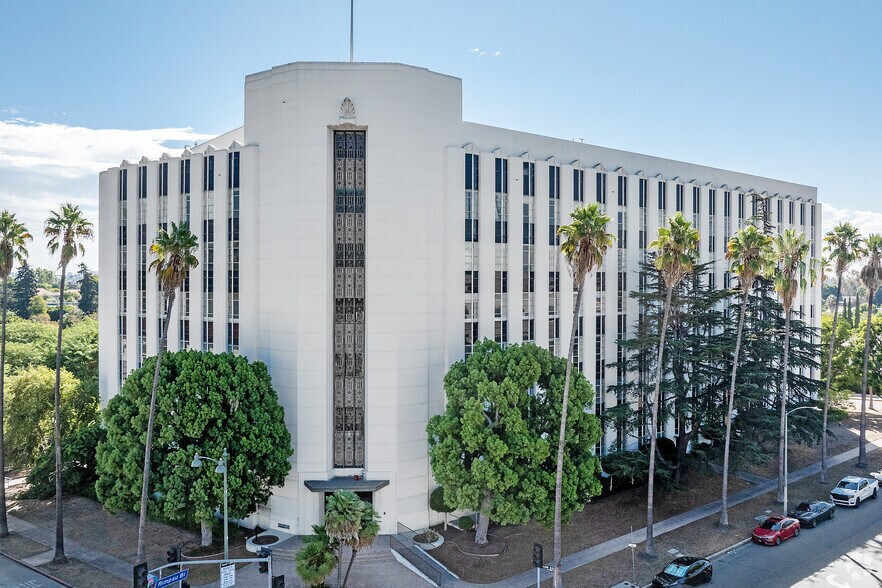 4680 Wilshire Blvd, Los Angeles, CA à vendre - Photo principale – Image 1 sur 6