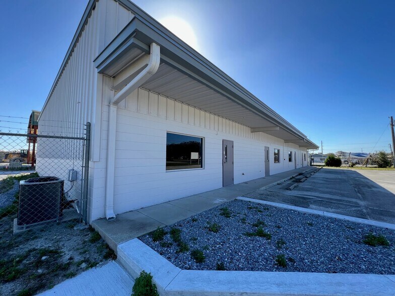 2907 Brooks St, Lakeland, FL à louer - Photo de l’immeuble – Image 3 sur 20