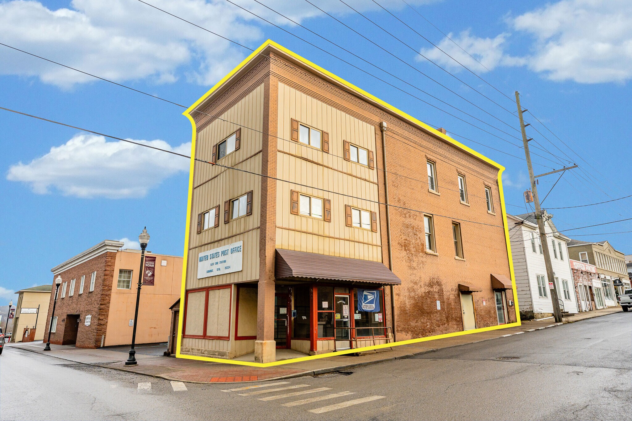 215 Merchant St, Fairmont, WV à vendre Photo principale– Image 1 sur 10