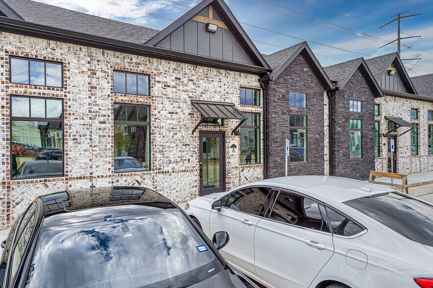2035 N Mason Dr, Katy, TX à louer - Photo de l’immeuble – Image 3 sur 17